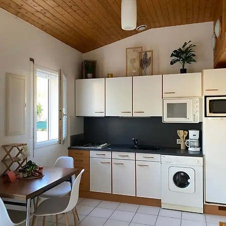 Cote De Jade, Proche Et Commerces, De 2 A 6 Personnes Holiday home *
