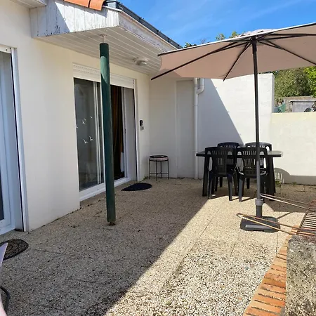 Cote De Jade, Proche Et Commerces, De 2 A 6 Personnes Holiday home